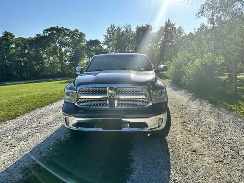 2016 RAM 1500 Laramie