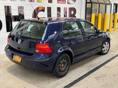 2005 Volkswagen Golf GL 2.0L