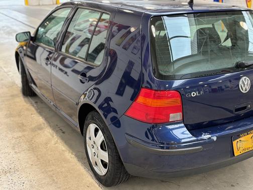 2005 Volkswagen Golf GL 2.0L