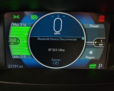 Green 2019 Chevrolet Bolt EV Premier