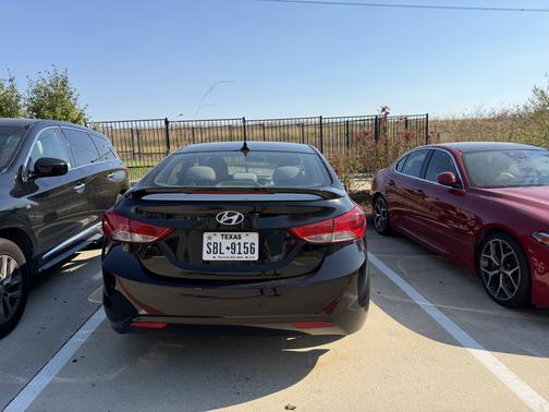 Black 2012 Hyundai ELANTRA GLS