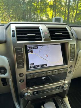 White 2019 Lexus GX 460 Base