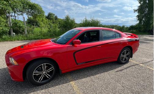 2014 Dodge Charger SXT