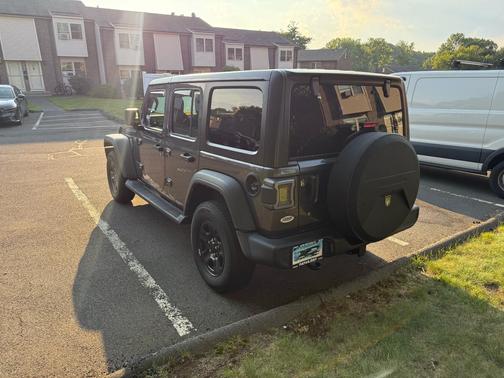 Gray 2022 Jeep Wrangler Unlimited Sport