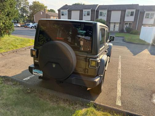 Gray 2022 Jeep Wrangler Unlimited Sport