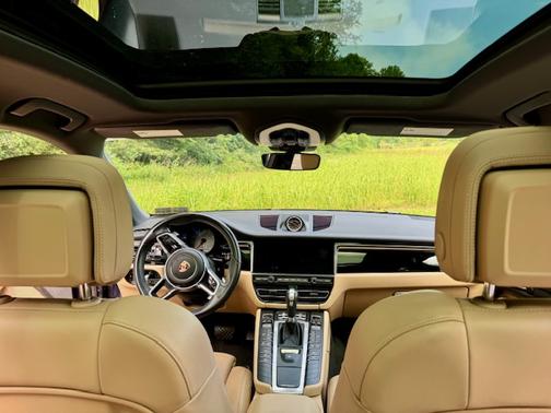 2019 Porsche Macan S