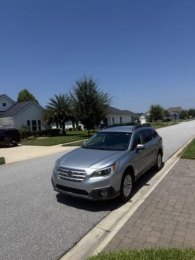 Silver 2017 Subaru Outback 2.5i Premium