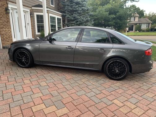 Photo 1 of 8 of 2016 Audi A4 2.0T Premium