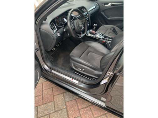 Photo 5 of 8 of 2016 Audi A4 2.0T Premium