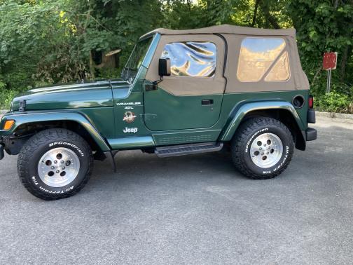 1999 Jeep Wrangler Sahara