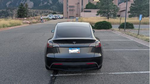 2024 Tesla Model Y Long Range