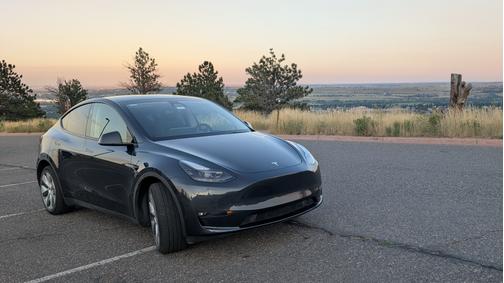 2024 Tesla Model Y Long Range