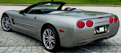 2001 Chevrolet Corvette Base