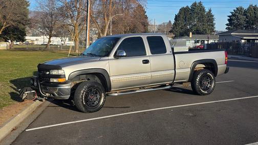 2000 Chevrolet Silverado 1500 LS Extended Cab