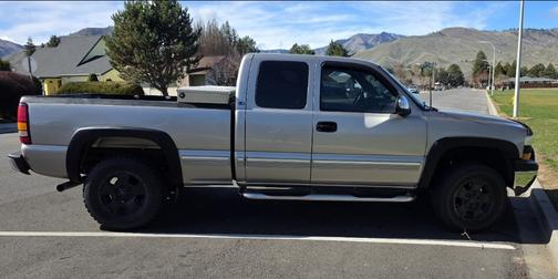 2000 Chevrolet Silverado 1500 LS Extended Cab