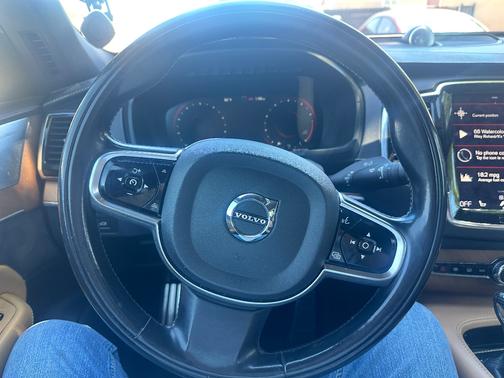 2016 Volvo XC90 T6 First Edition