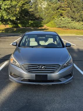 2017 Hyundai SONATA Base