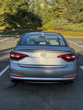 2017 Hyundai SONATA Base