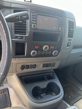 2018 Nissan NV Passenger NV3500 HD SL V8