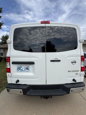 2018 Nissan NV Passenger NV3500 HD SL V8