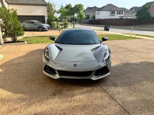 2025 Lotus Emira V6