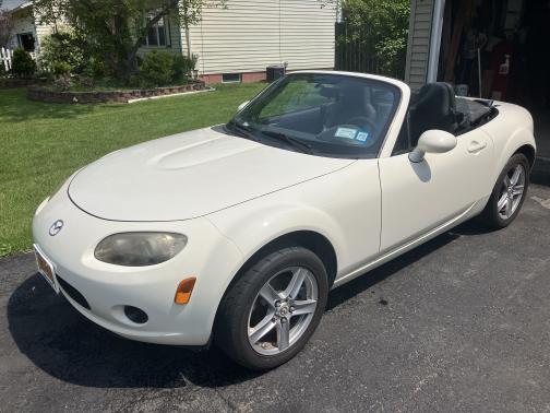 2008 Mazda MX-5 Miata Sport