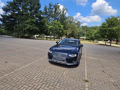 Blue 2014 Audi allroad 2.0T Premium Plus