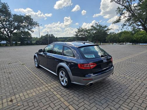 Blue 2014 Audi allroad 2.0T Premium Plus