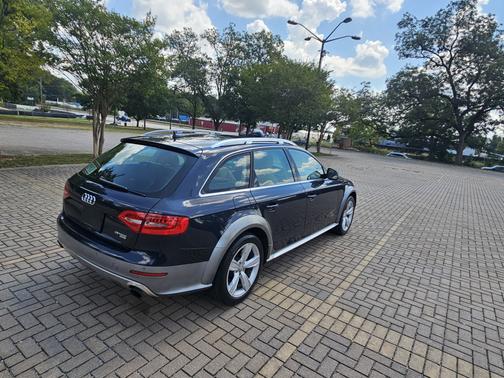Blue 2014 Audi allroad 2.0T Premium Plus