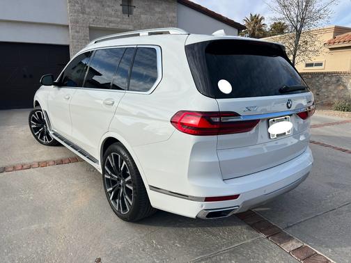 2020 BMW X7 xDrive40i