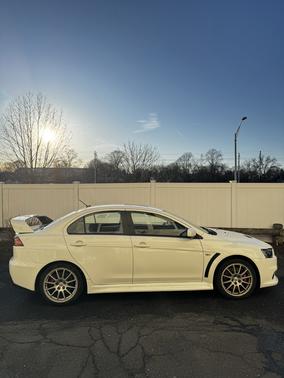 White 2014 Mitsubishi Lancer Evolution GSR