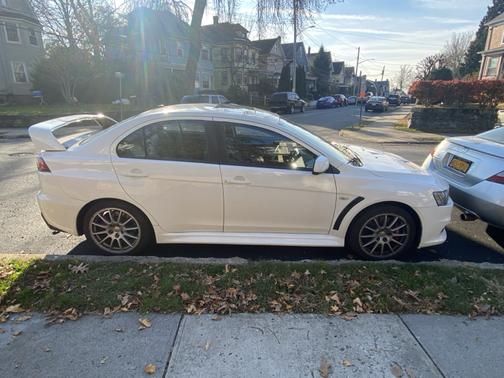 2014 Mitsubishi Lancer Evolution GSR