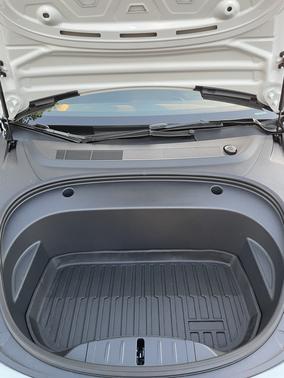 White 2023 Tesla Model 3 Base