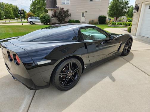 2007 Chevrolet Corvette Base