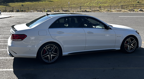 2015 Mercedes-Benz E-Class E 63 AMG S-Model 4MATIC