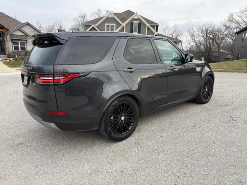 2018 Land Rover Discovery HSE LUXURY