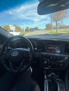 2012 Kia Optima SX