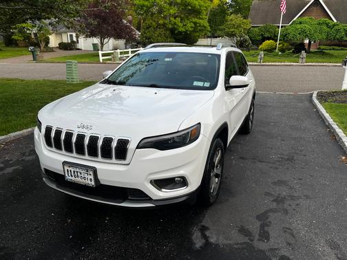 White 2020 Jeep Cherokee Limited