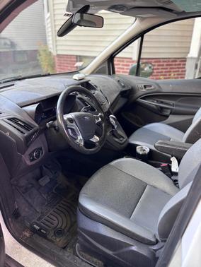 White 2018 Ford Transit Connect XL