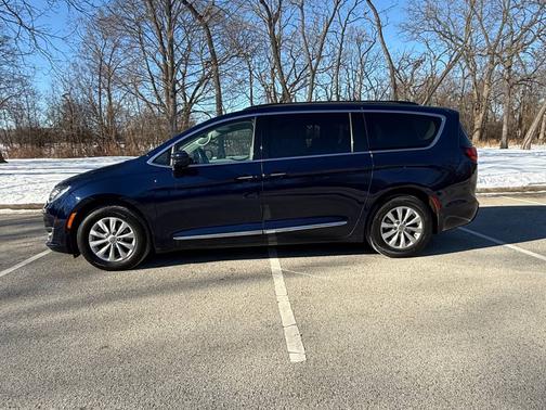 Blue 2017 Chrysler Pacifica Touring-L
