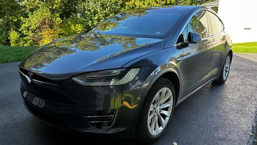 Gray 2019 Tesla Model X Long Range