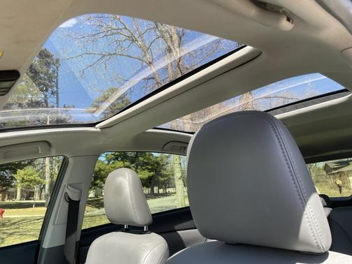 2013 Toyota Prius v Five
