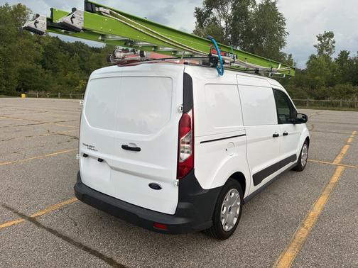 White 2017 Ford Transit Connect XL