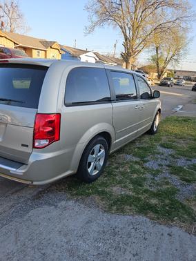 2013 Dodge Grand Caravan SE