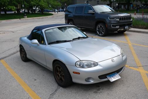 2001 Mazda MX-5 Miata Base