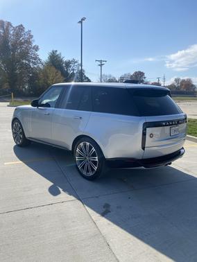 2023 Land Rover Range Rover Autobiography SWB