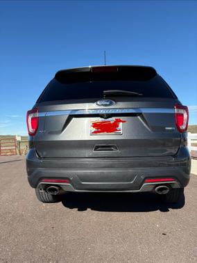 Gray 2019 Ford Explorer XLT