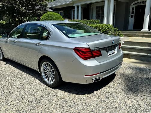 2014 BMW 750 Li xDrive
