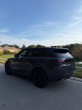 2023 Land Rover Range Rover Sport P530 First Edition