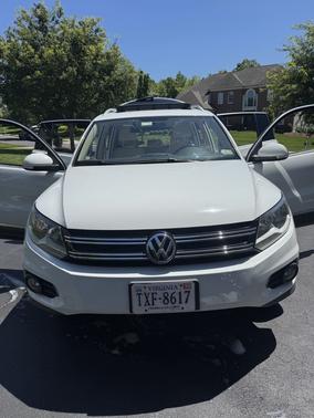 2015 Volkswagen Tiguan Auto SE